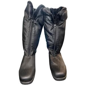 Totes Women's Boots Zipper Front Fur Lined Black Winter Snow 42602. Size 8.5